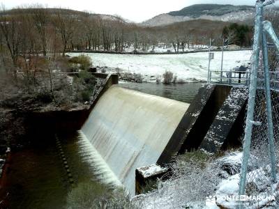 Valle del Ambroz-Sierra de Bejar - Gredos; guia de senderismo; clubs montaña madrid;ruta senderismo